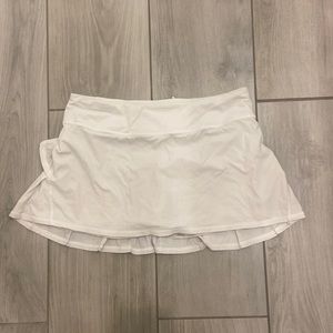 white lululemon skirt